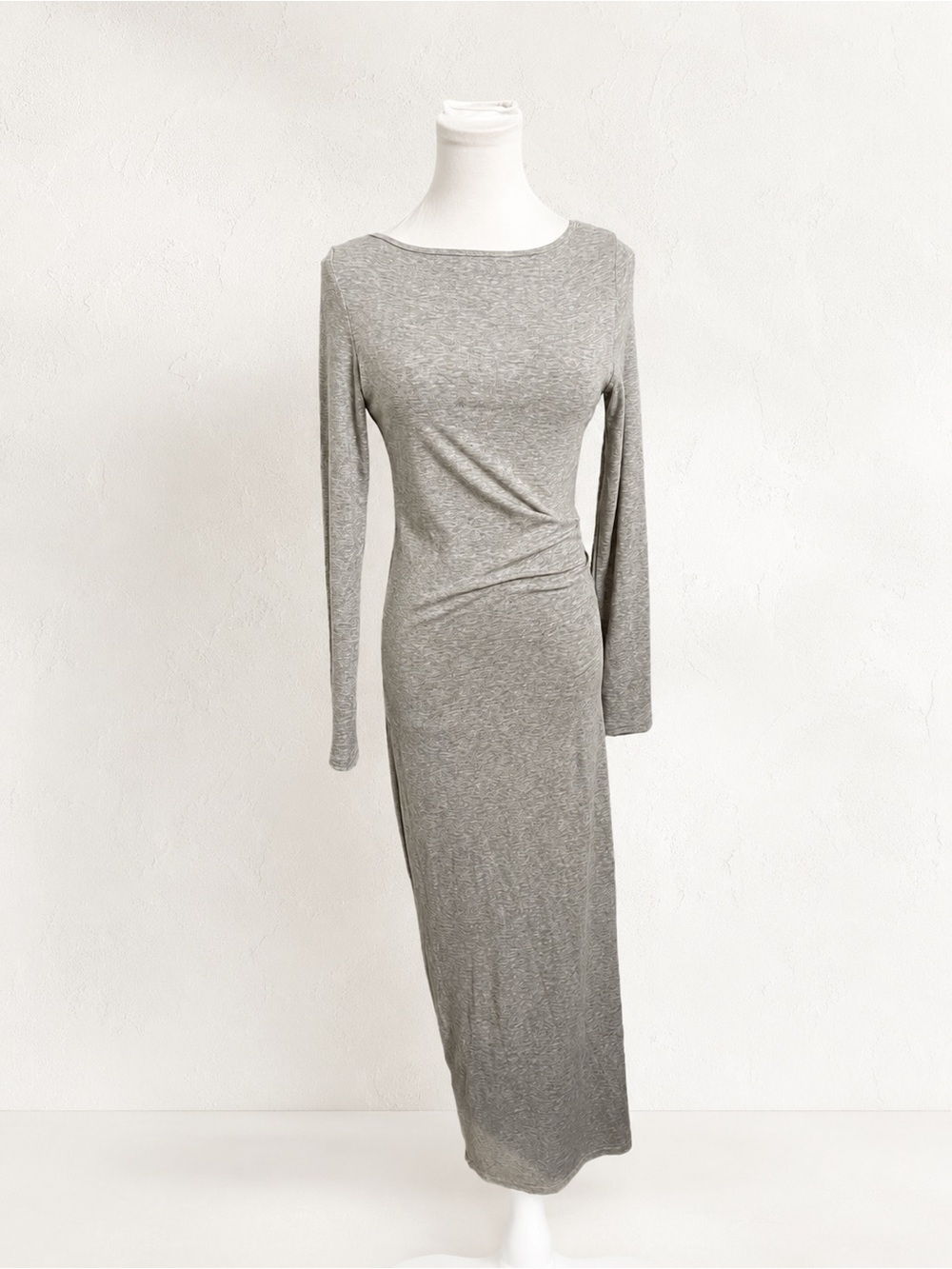 Soft Gray Long Sleeve Bodycon Maxi Dress – Minimalist Lounge Capsule Dress S
